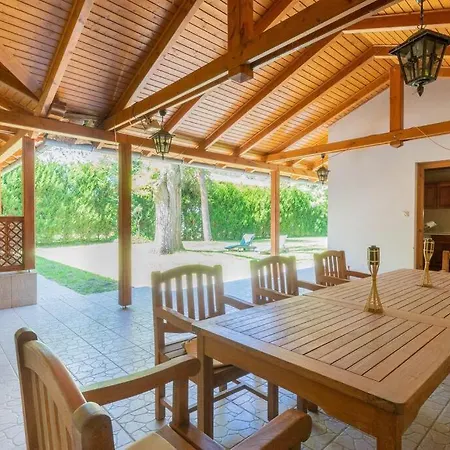 Sello Beach Apartment *